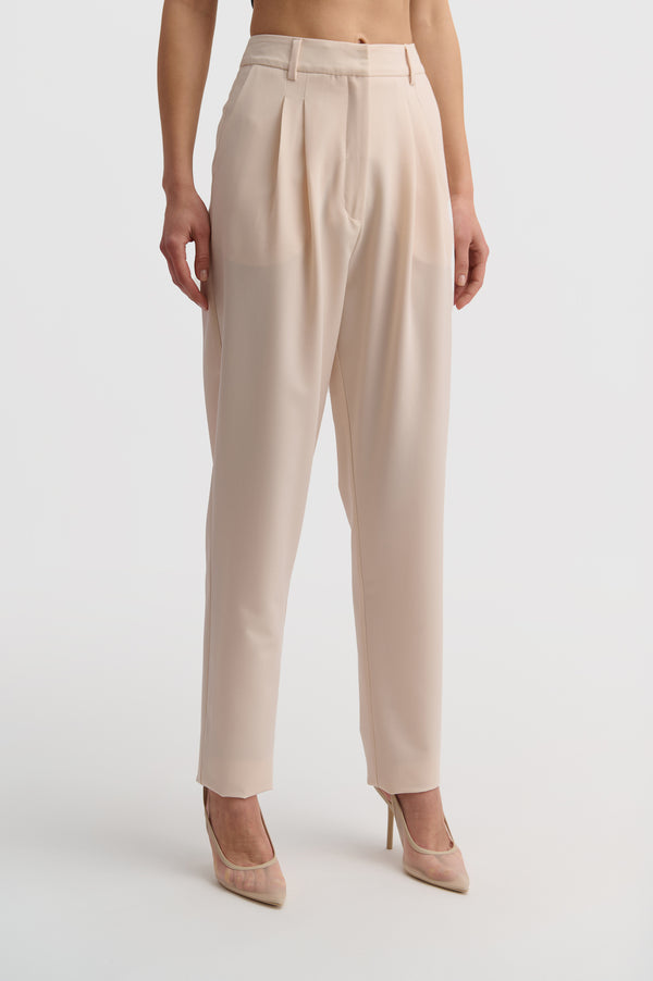 Loose Fit Carrot Pants