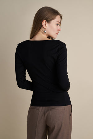 V-Neck Long Sleeve Top With Rushed  Front Design Black