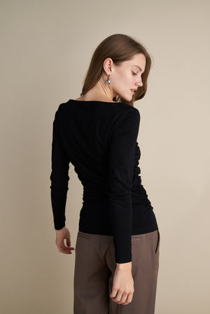 Long Sleeve Top With Side Rushed Details Black
