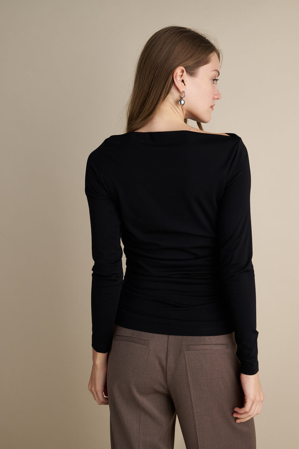Long Sleeve Top With Pleat Neckline Details Black