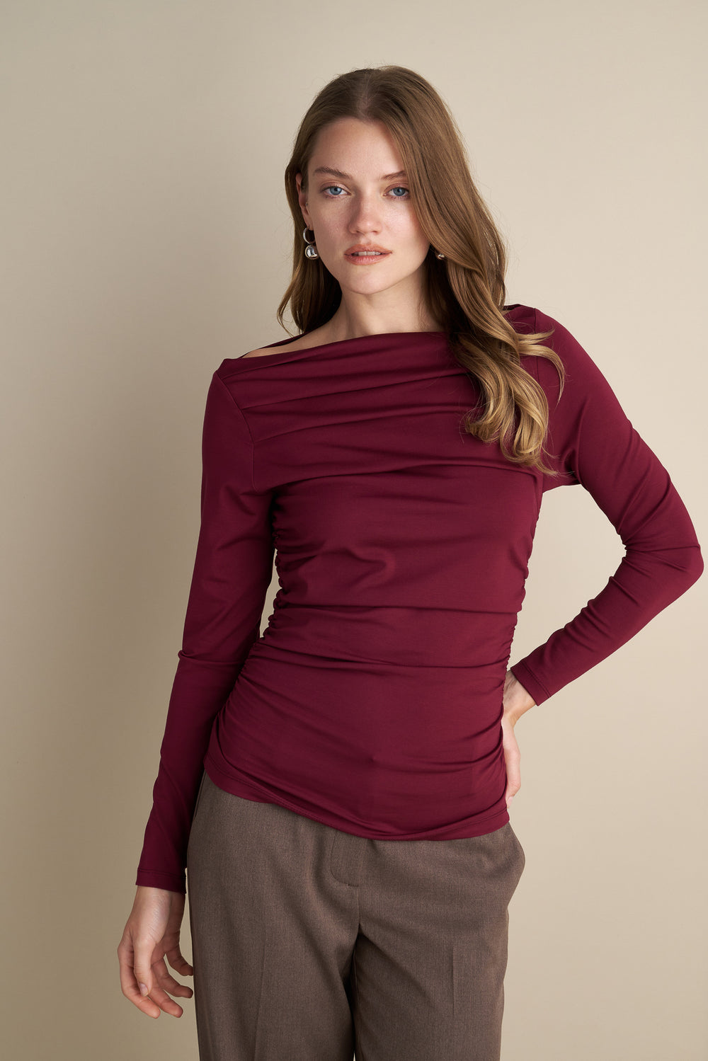 Long Sleeve Top With Pleat Neckline Details Burgundy
