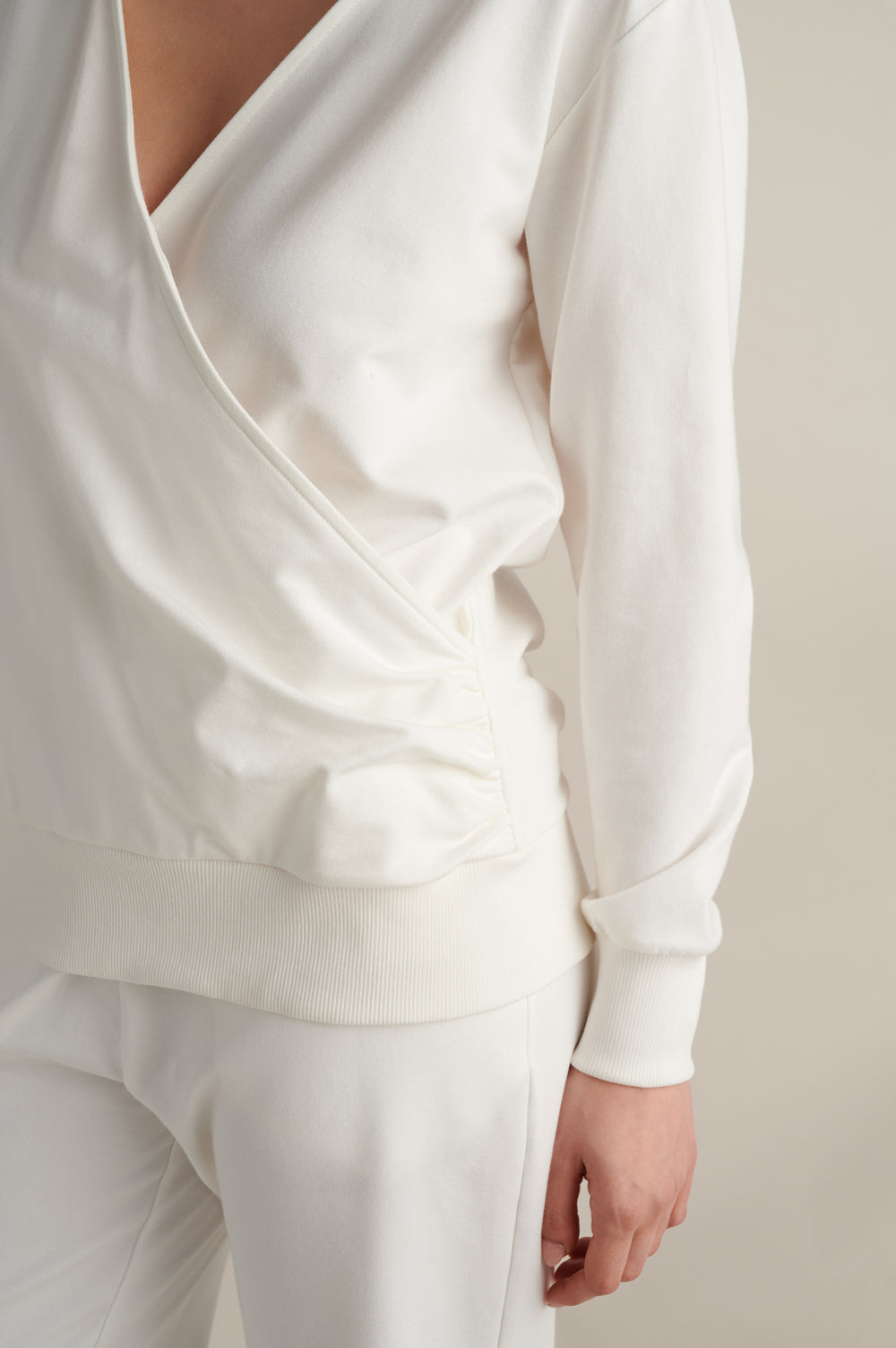 Drift Wrap Hoodie Off-White
