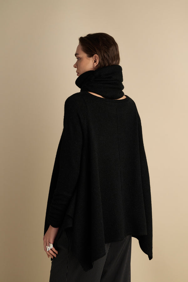 Knitted Mohair Top With Detachable Neck Warmer Black