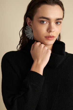 Turtle Neck Jumper Black