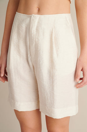 Linen Wide Leg Bermuda Ecru