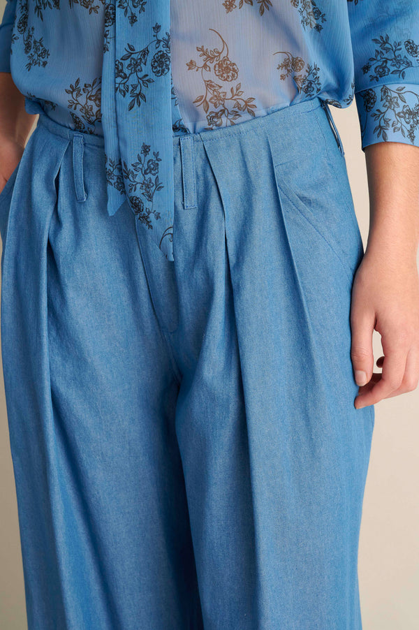 Wide Leg Jeans