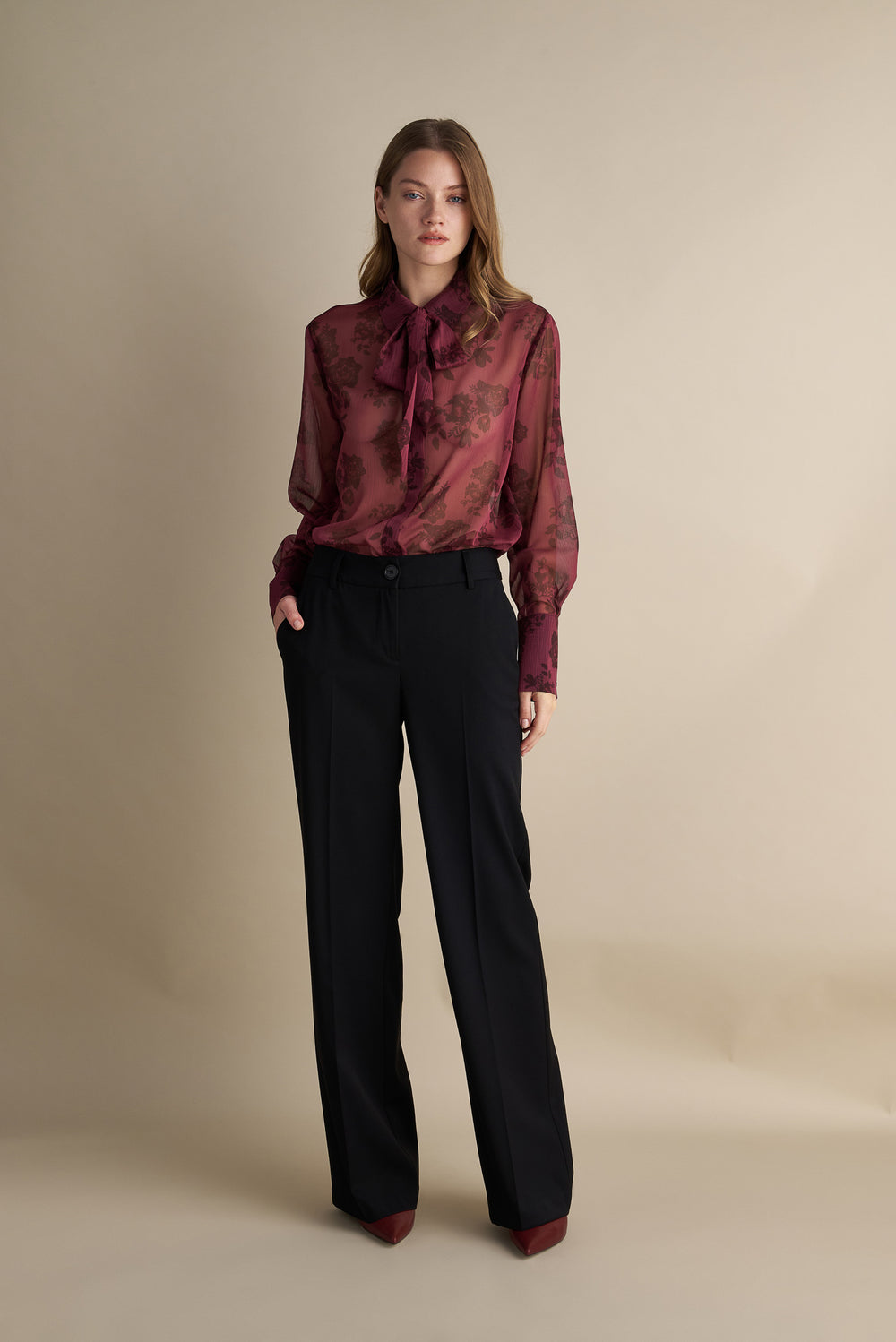 Low Rise Flare Trousers Black
