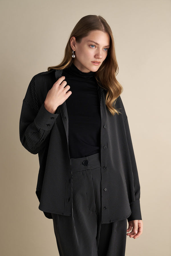 Basic Turtle Neck Top