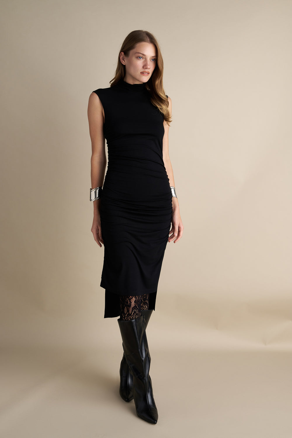 Rushed Midi Dress In Black