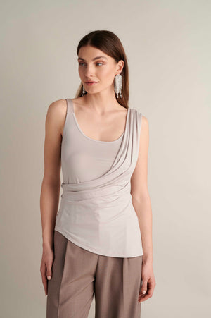 Double-layer Top with Details Sand