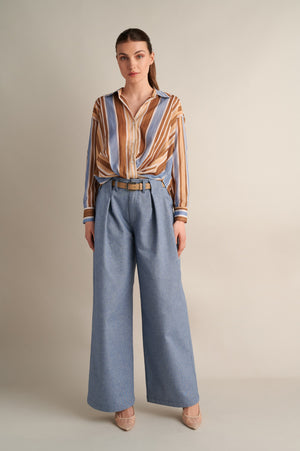 Pleated Wide Leg Jeans  with Belt