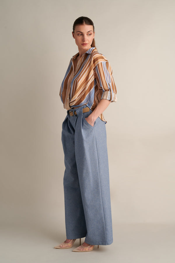 Pleated Wide Leg Jeans  with Belt