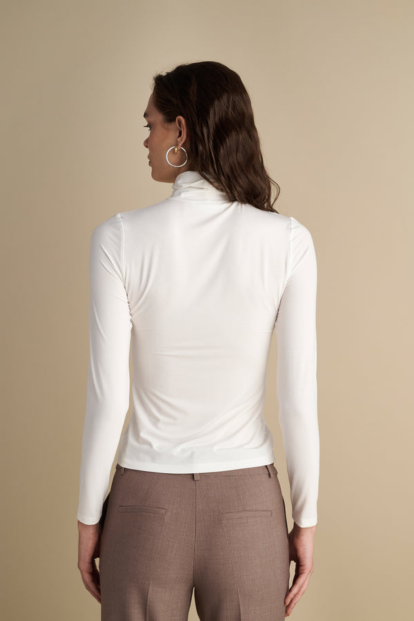 Basic Turtle Neck Top