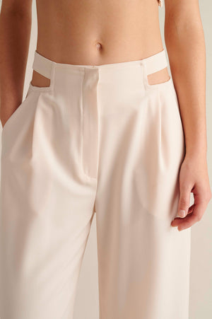 Cut-Out Waist Trousers Vanilla