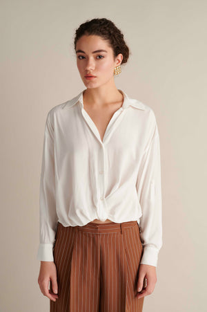 V-Neck Shirt With Twisted Knot Detail White